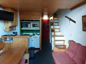 Studio 4 Pers. aux Arcs 1800, Balcon, Proche Pistes, Parking & WiFi - FR-1-411-410